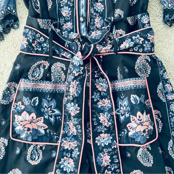 NEW Farm Rio Printed Cotton Poplin Crochet Trim Jumpsuit Navy Medium - Picture 6 of 12